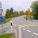 Berna: molta attenzione è riservata alla risoluzione dei punti di conflitto: l’esempio di un incrocio tra la strada statale e il percorso ciclabile separato